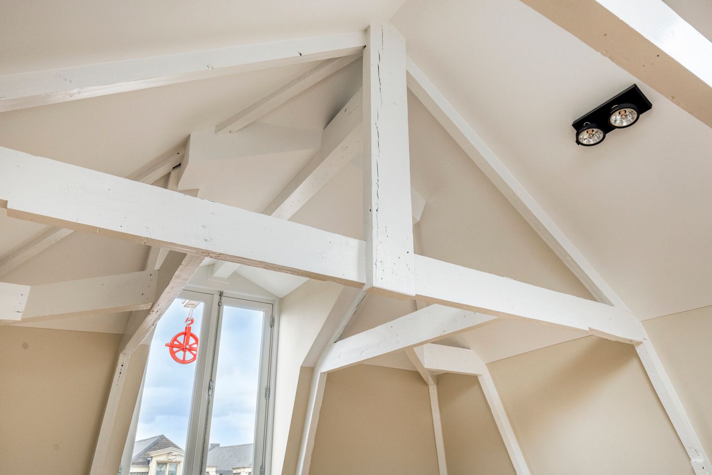 Photo 4 of Van Woustraat 39-3