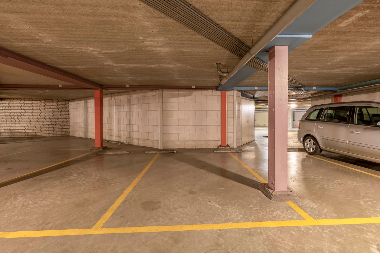 Foto 40 van Stationsplein 27