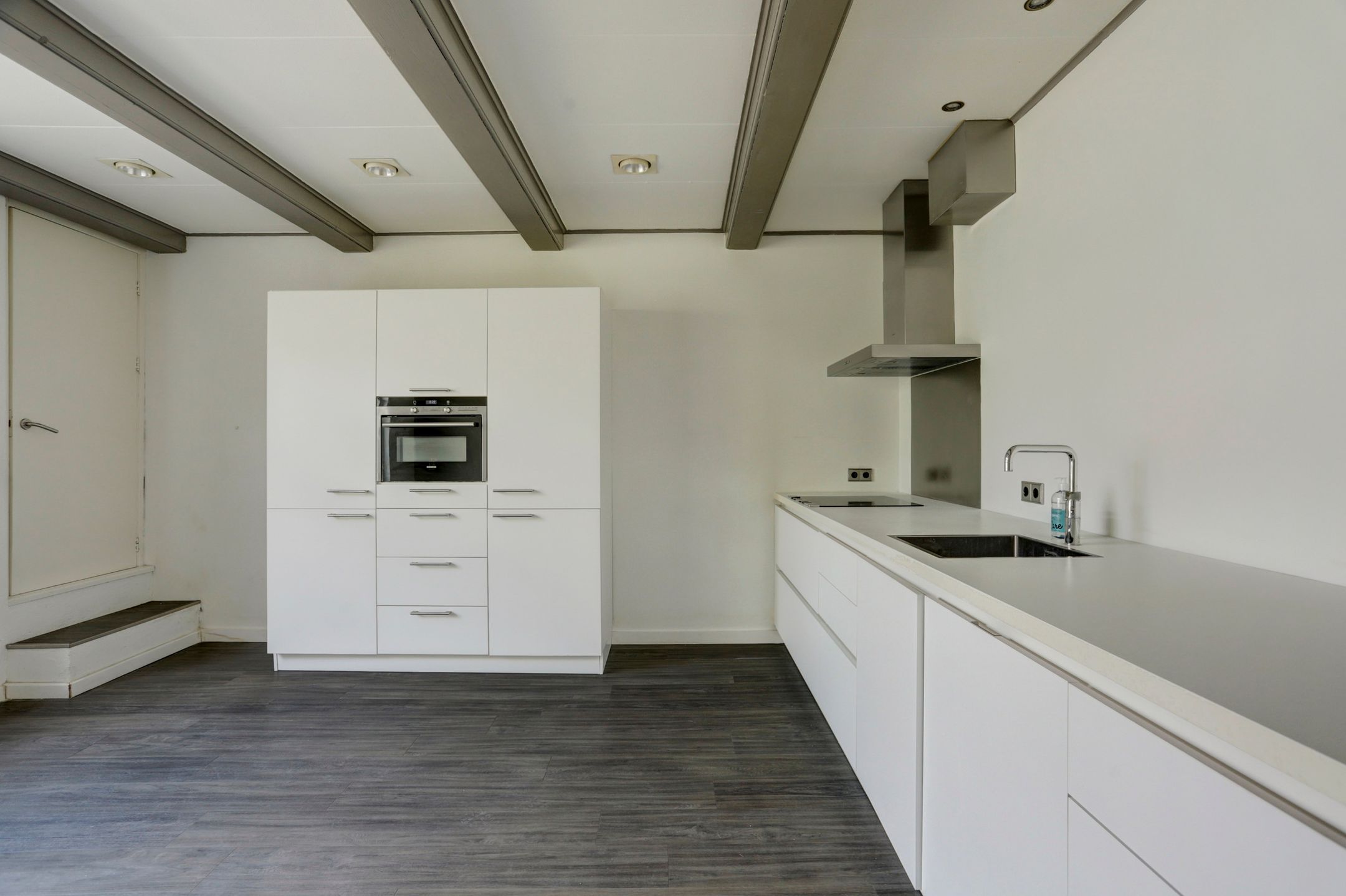 Foto 12 van Zuiderstraat 19