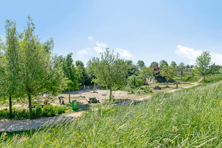 Foto 34 van Koegelwieckplantsoen 44