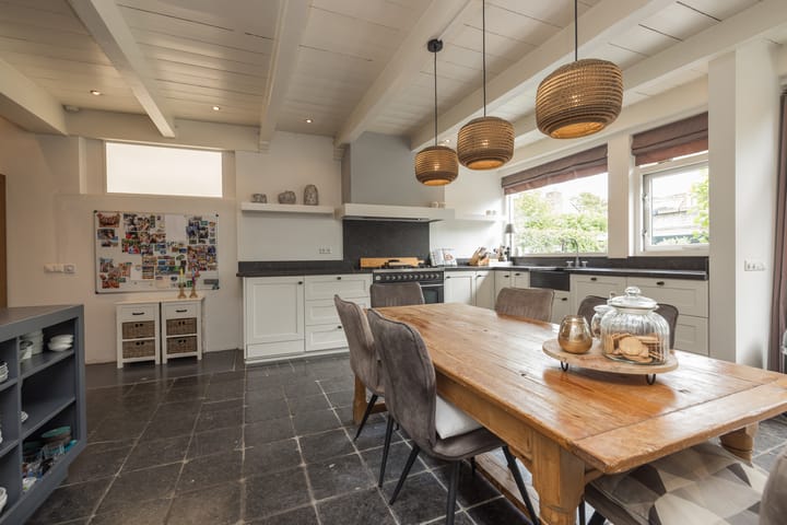 Foto 10 van Voorstraat 45