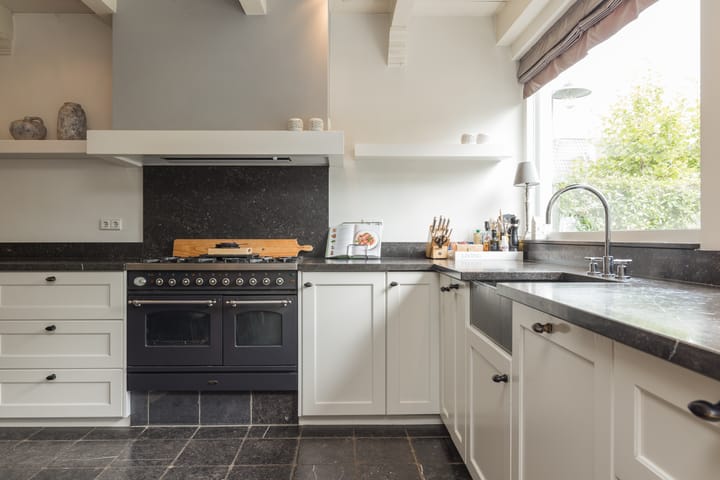 Foto 11 van Voorstraat 45