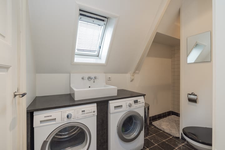 Foto 31 van Voorstraat 45