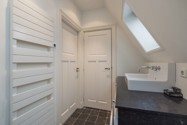 Foto 32 van Voorstraat 45