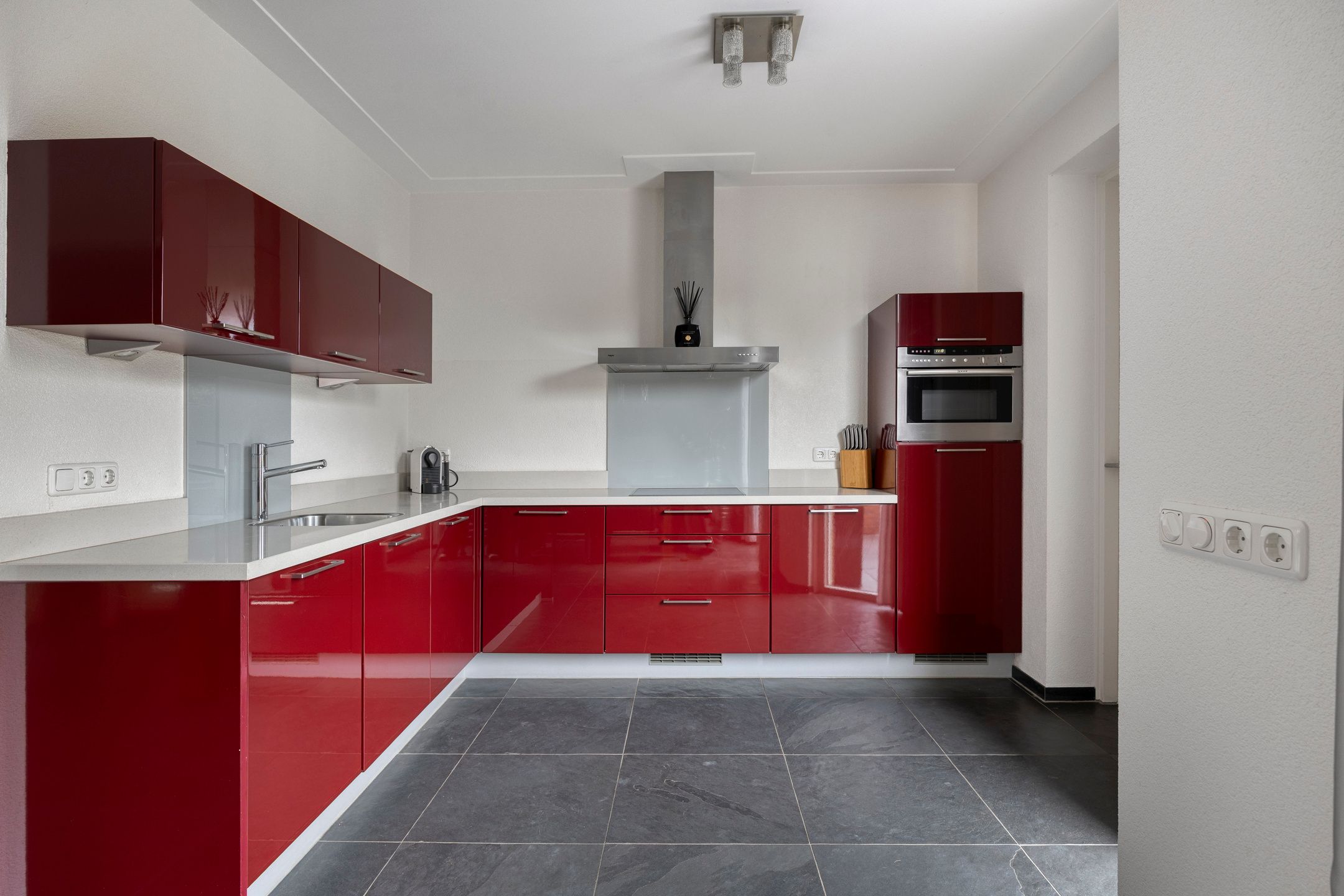 Foto 9 van den Bond 3