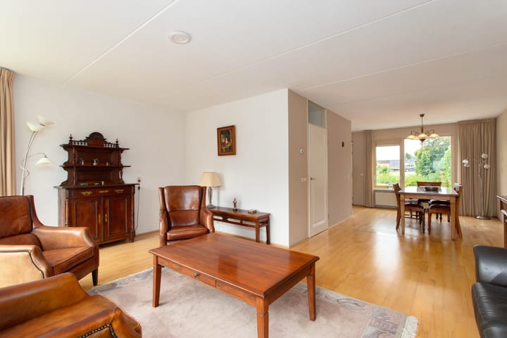 Photo 3 of Margrietlaan 26