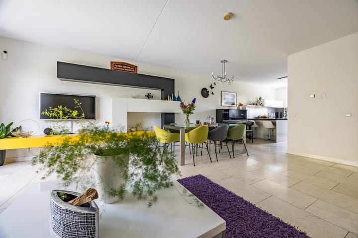 Photo 2 of Boterbloem 14