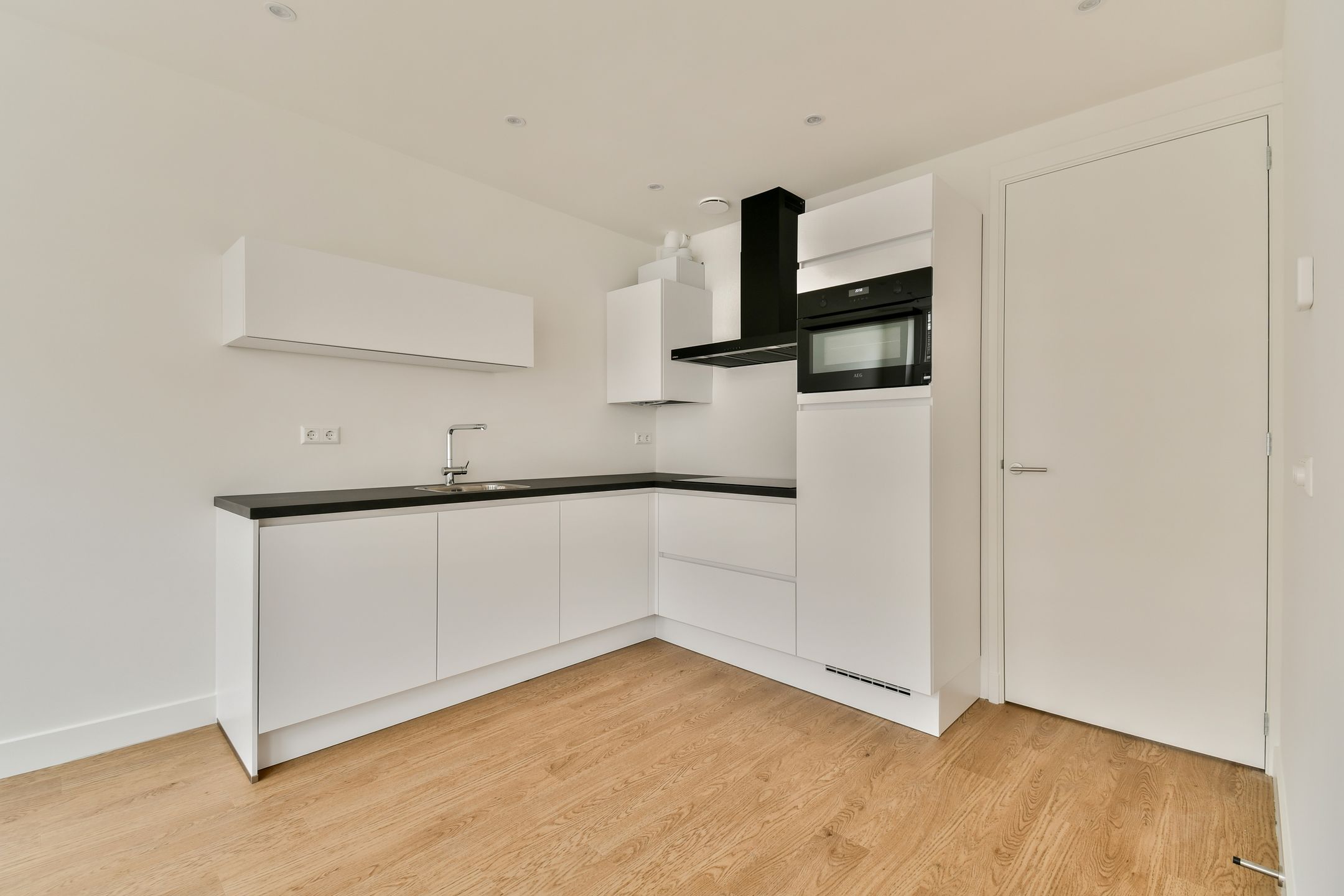 Photo 6 of Gerard Doustraat 52-1