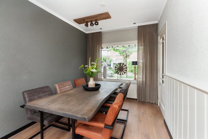 Photo 10 of Zeevaartstraat 16