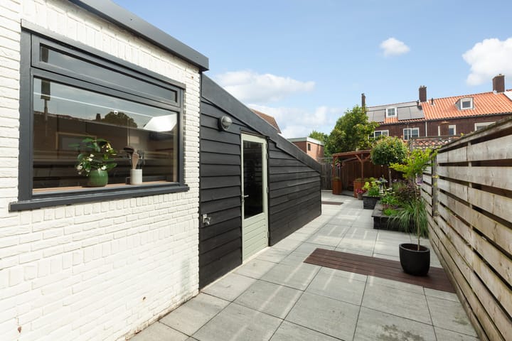 Photo 30 of Zeevaartstraat 16