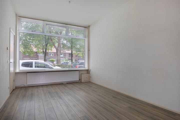 Photo 2 of Trouwlaan 195