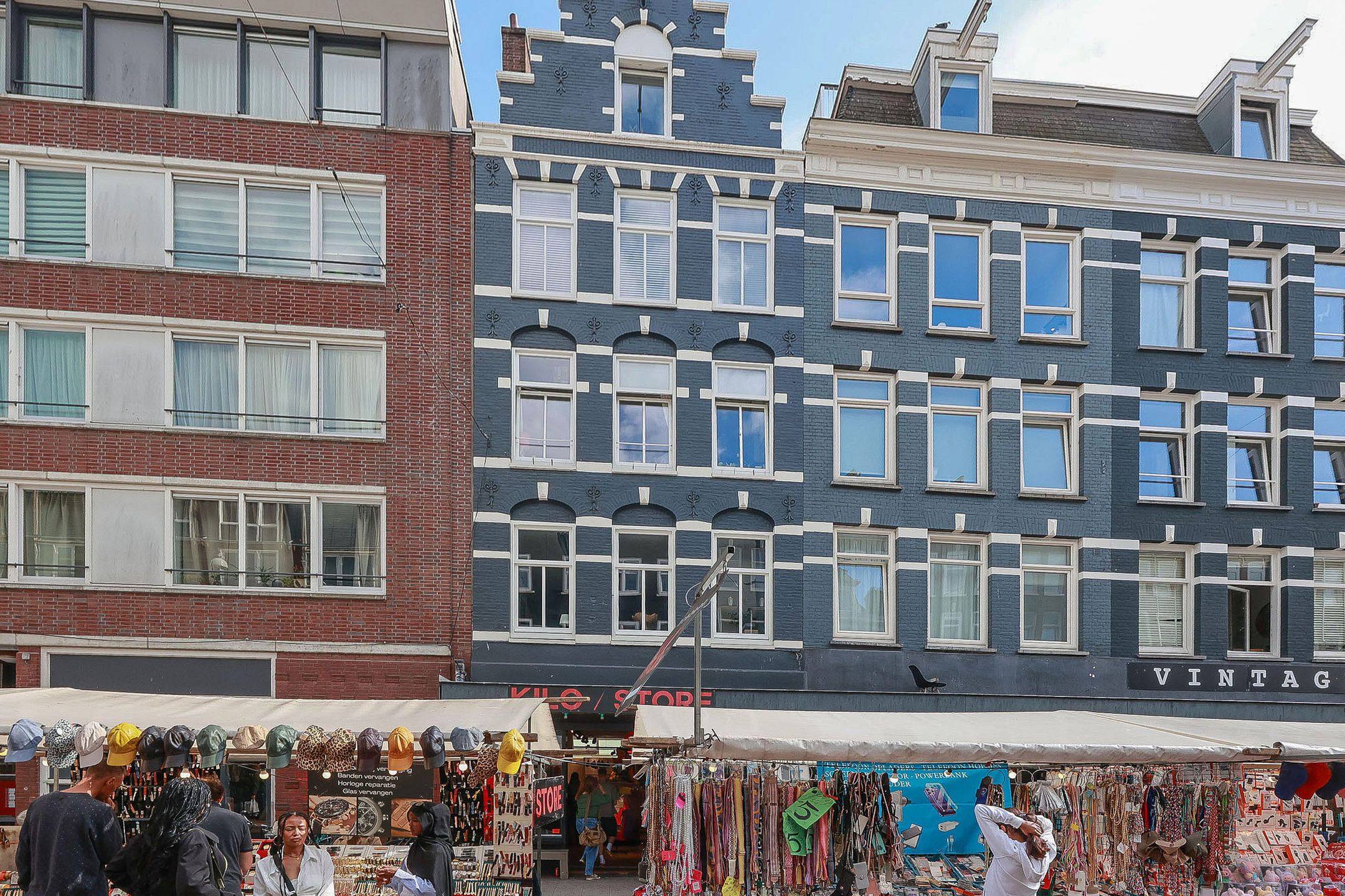 Photo 24 of Albert Cuypstraat 100-1