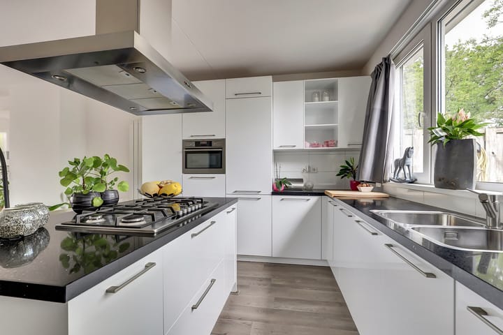 Foto 12 van Van Kleffenslaan 77