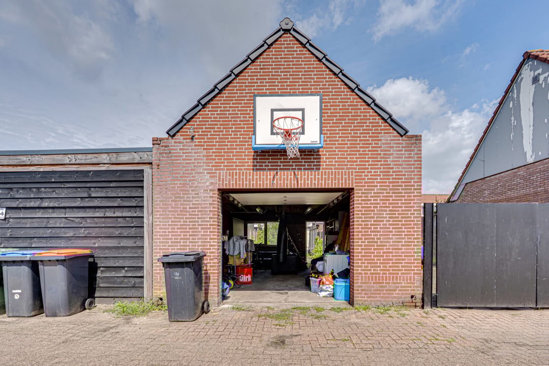 Foto 2 van Spoorstraat 188