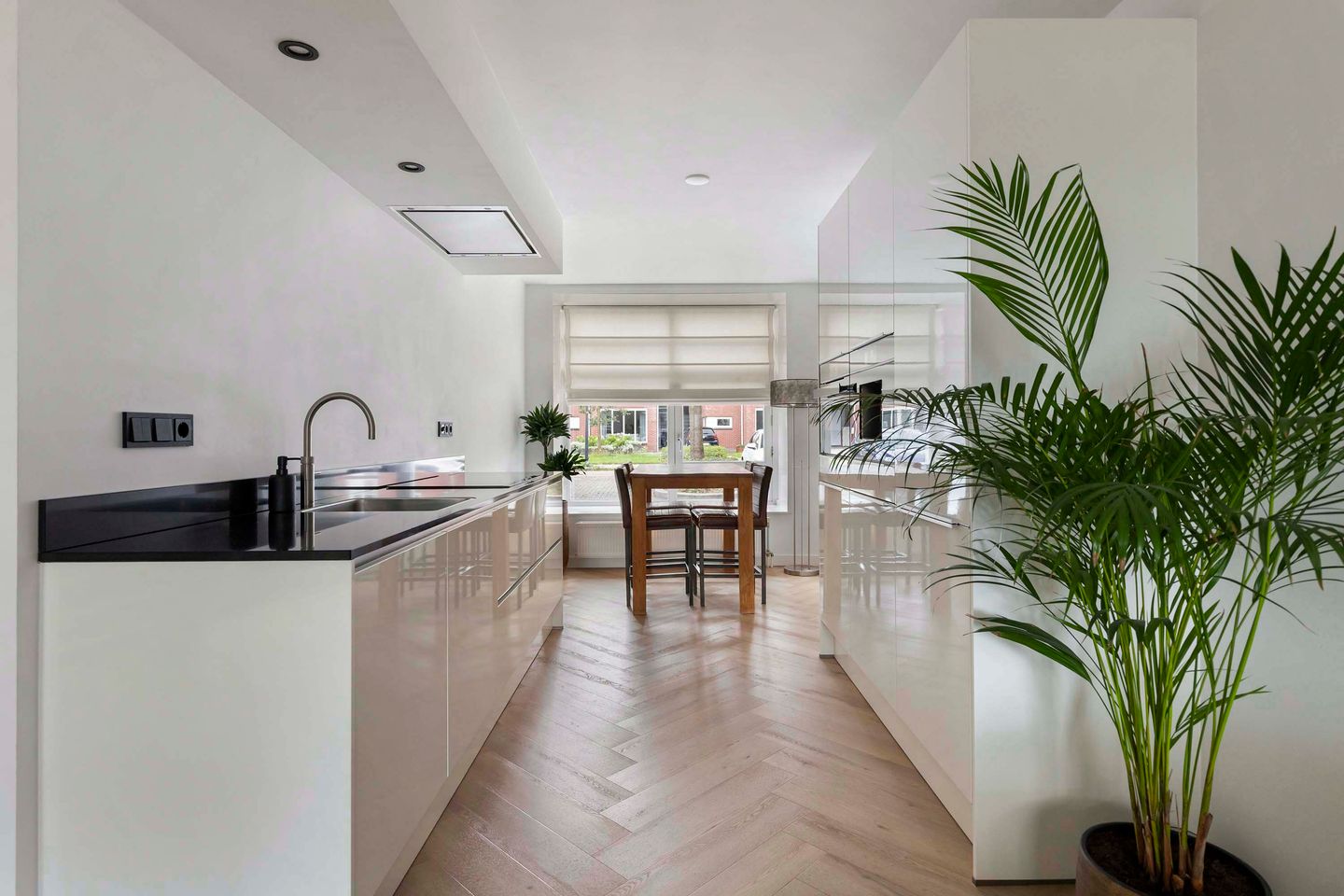 Photo 10 of Zonnewende 307