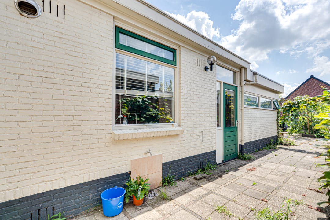 Foto 32 van Spoorstraat 188