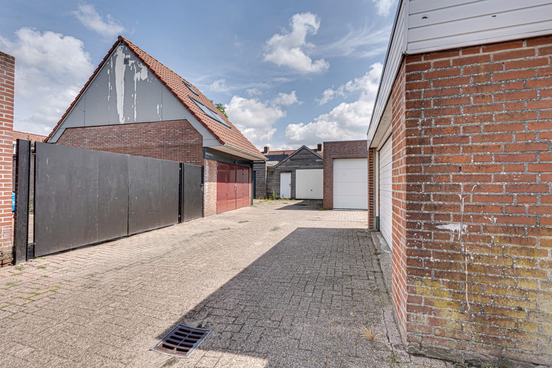 Foto 46 van Spoorstraat 188