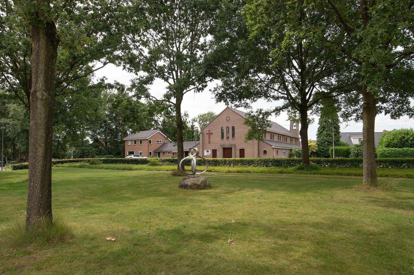Bekijk foto 2 van De Schanswal 2-4