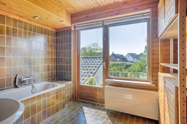 Foto 24 van Eeuwselsestraat 8