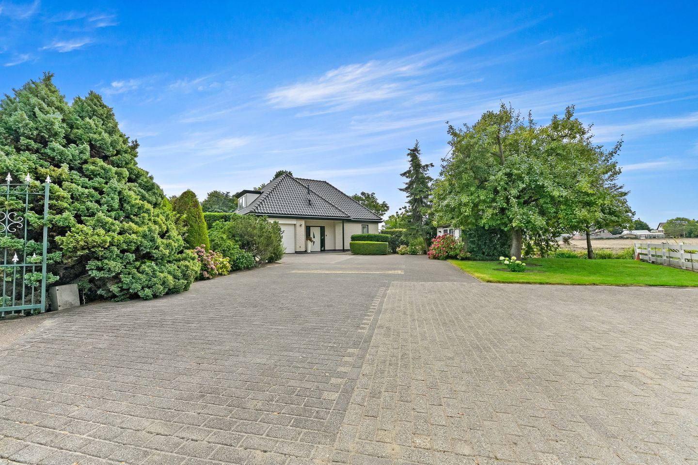 Foto 4 van Burgemeester van Doornlaan 1-B