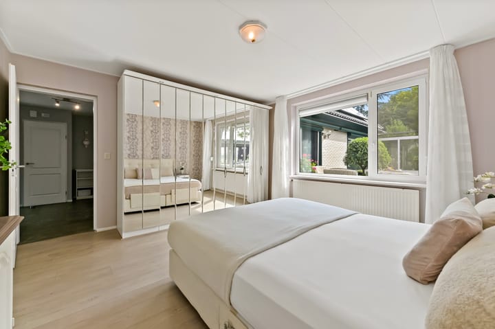 Foto 44 van Burgemeester van Doornlaan 1-B