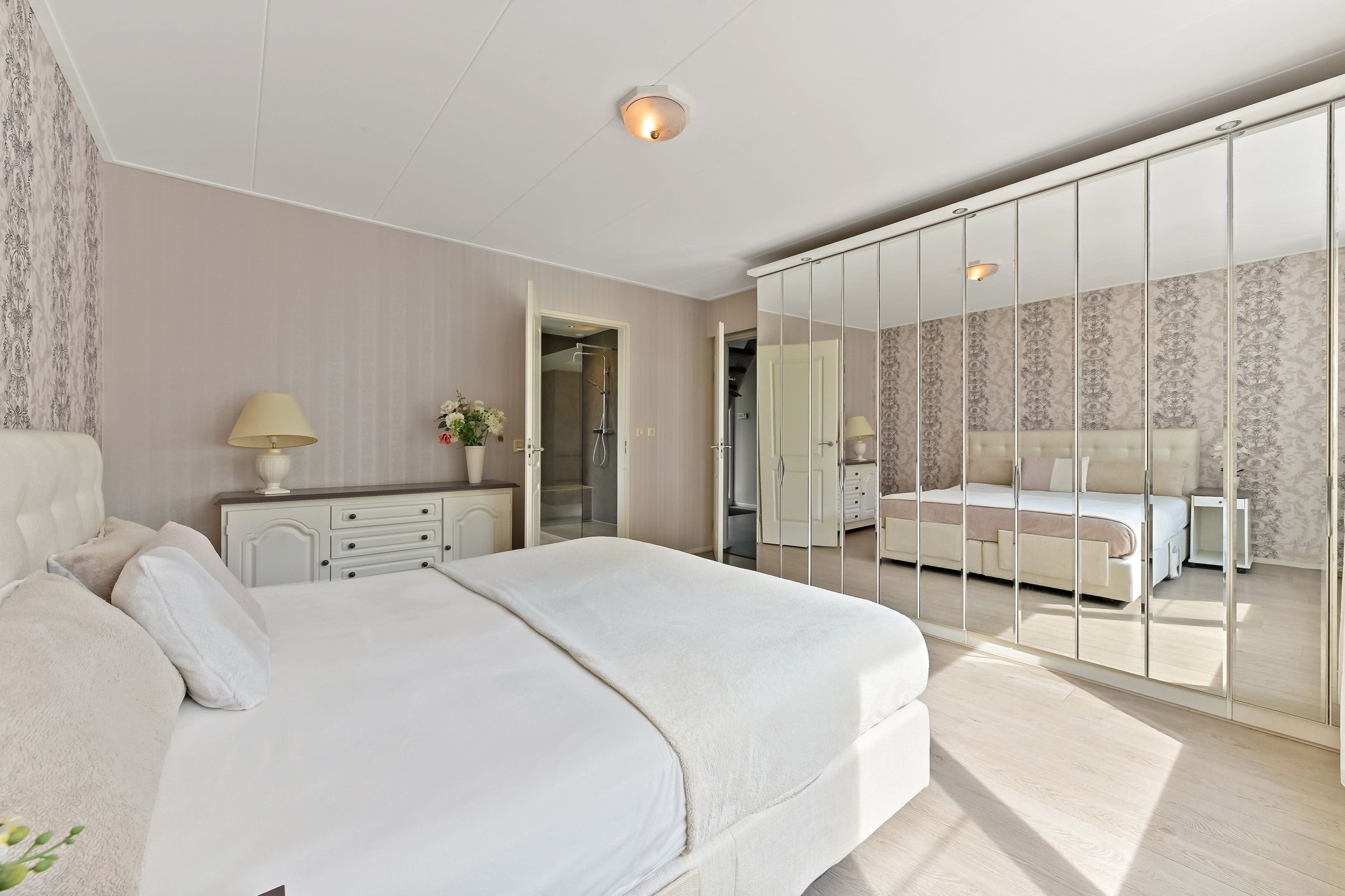 Foto 45 van Burgemeester van Doornlaan 1-B