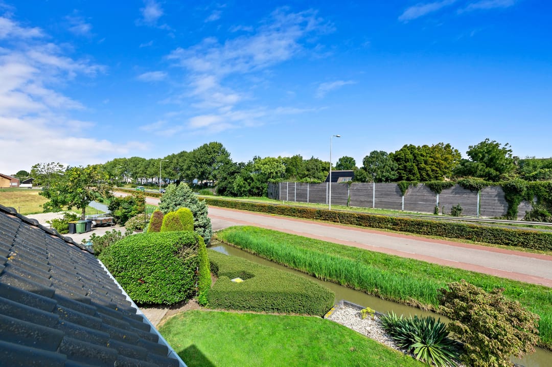 Foto 68 van Burgemeester van Doornlaan 1-B