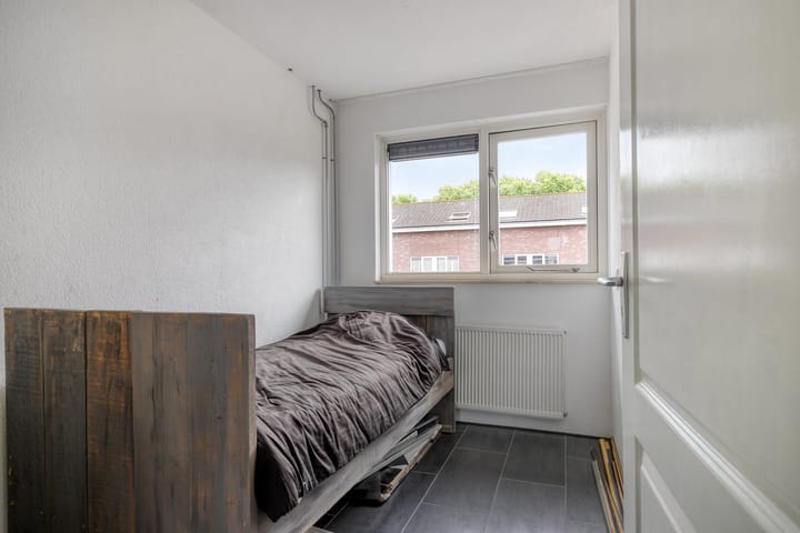 Foto 16 van Max Ernststraat 66