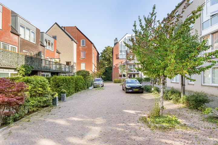 Foto 43 van Kesteloostraat 21