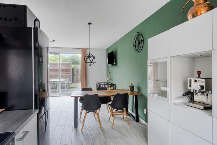 Foto 10 van Johan Metzelaarstraat 33