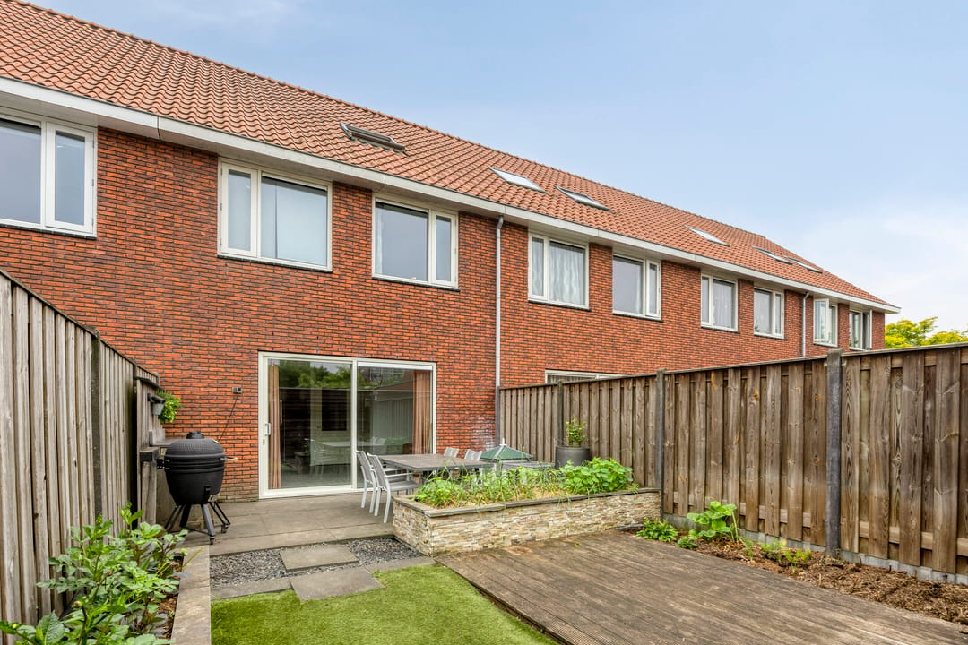 Photo 22 of Johan Metzelaarstraat 33