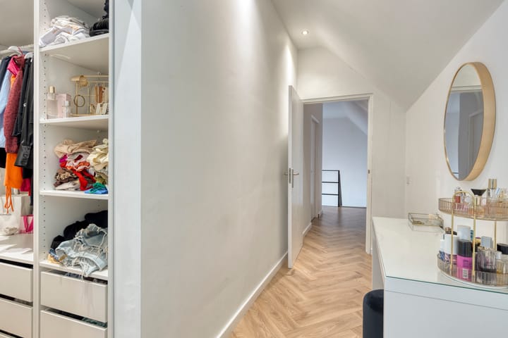 Foto 40 van Broek 17