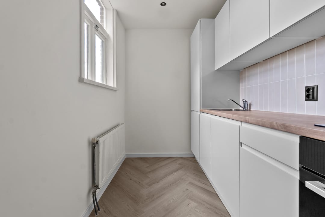 Foto 13 van Burgemeester Knappertlaan 176-A