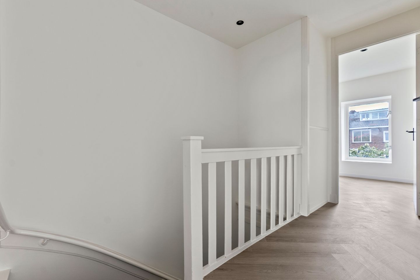 Foto 20 van Burgemeester Knappertlaan 176-A