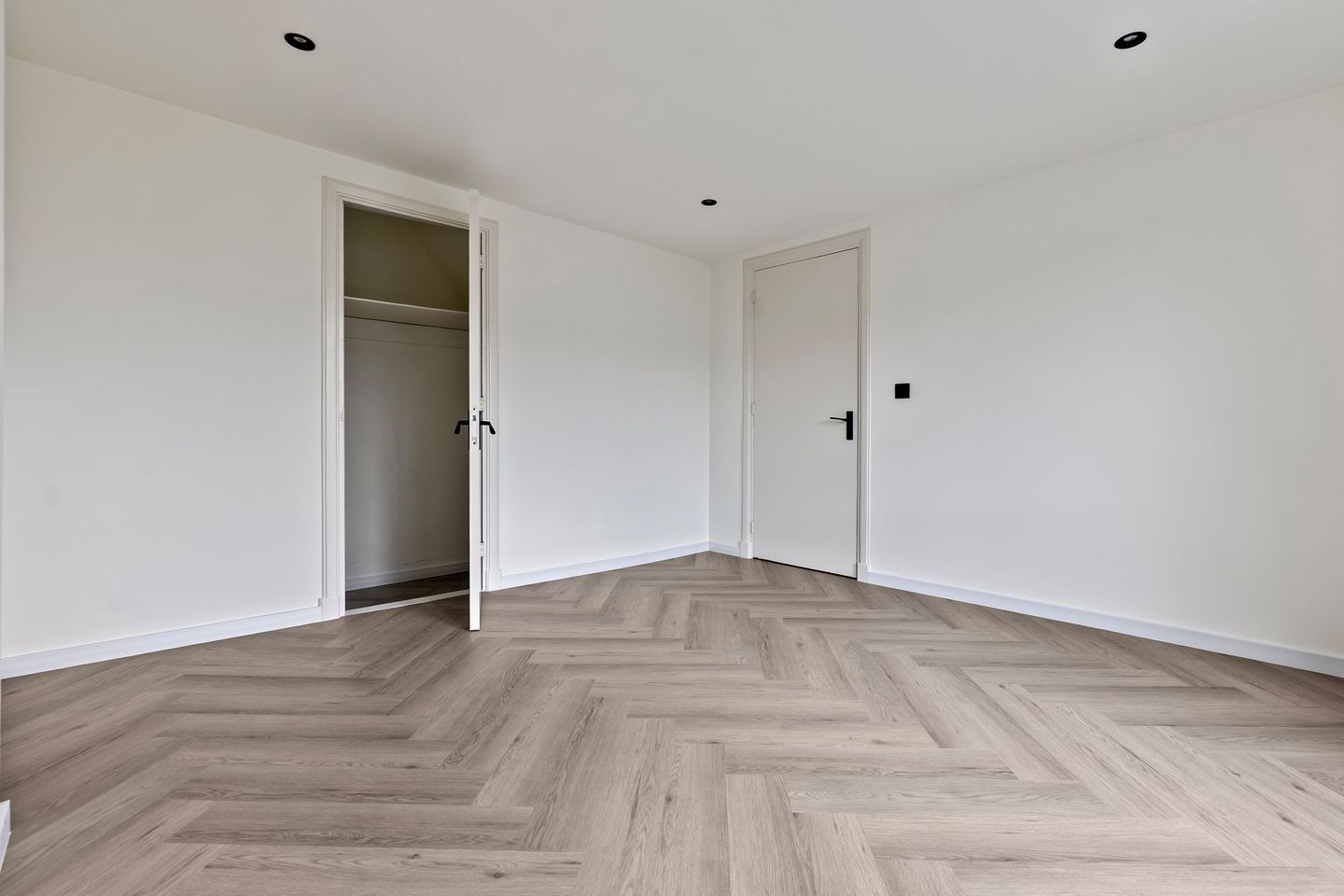 Foto 34 van Burgemeester Knappertlaan 176-A