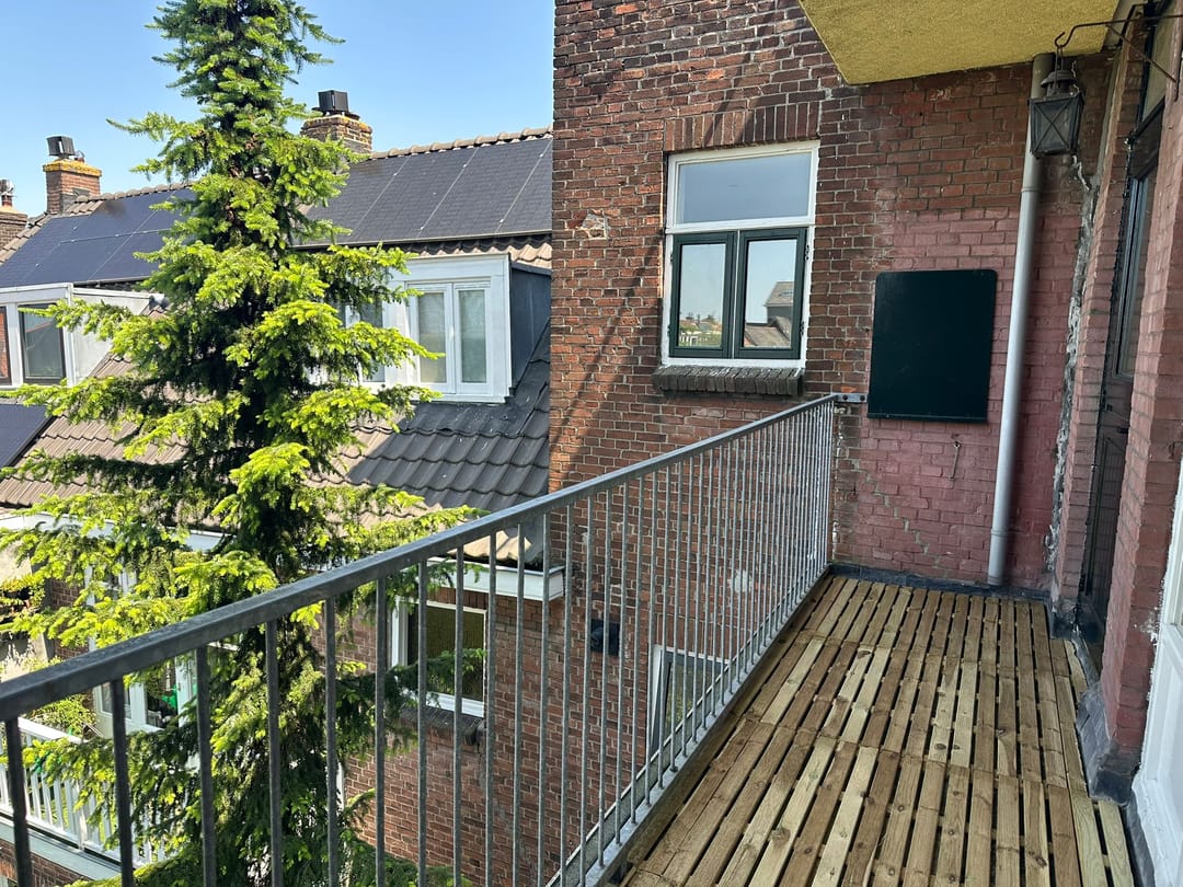 Foto 43 van Burgemeester Knappertlaan 176-A