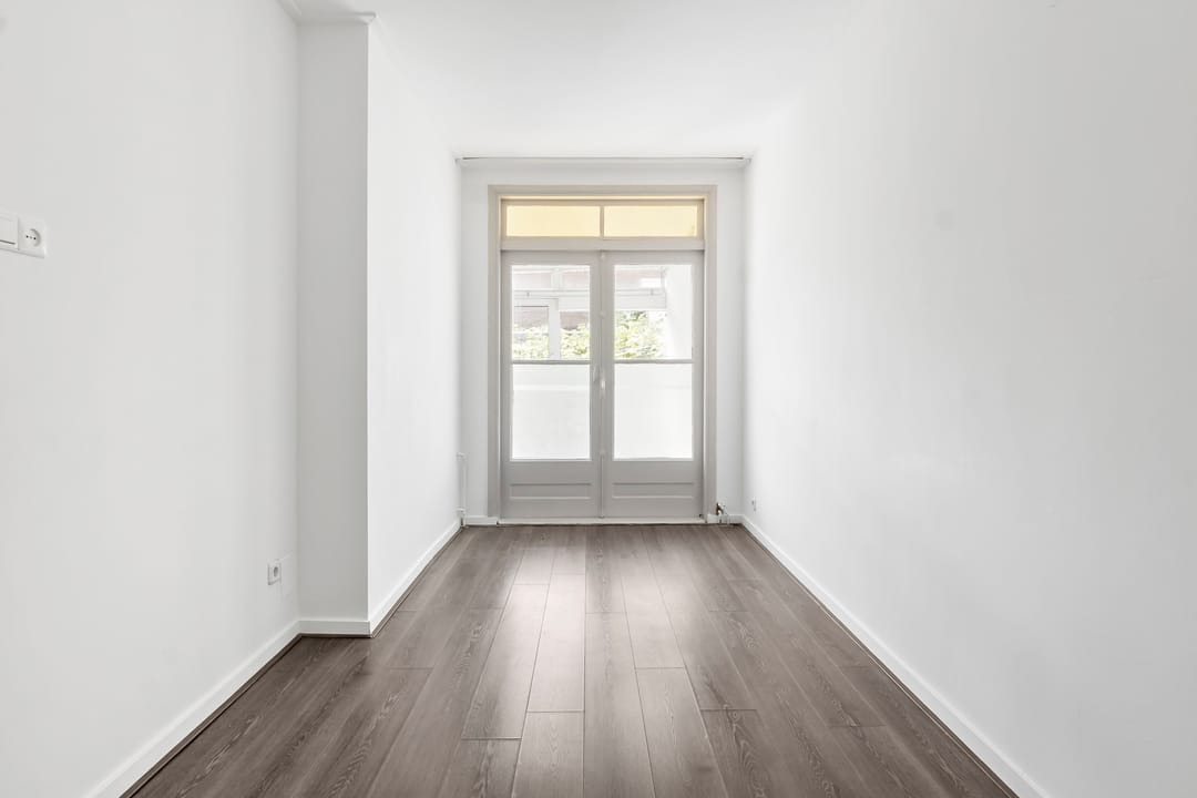 Photo 23 of Van der Hoopstraat 1