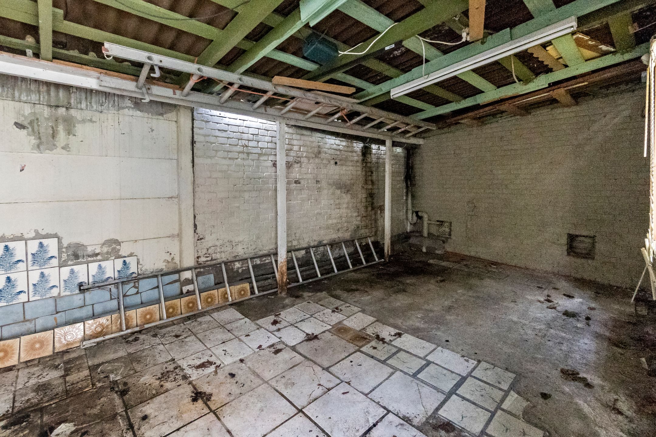 Photo 30 of Van der Hoopstraat 1