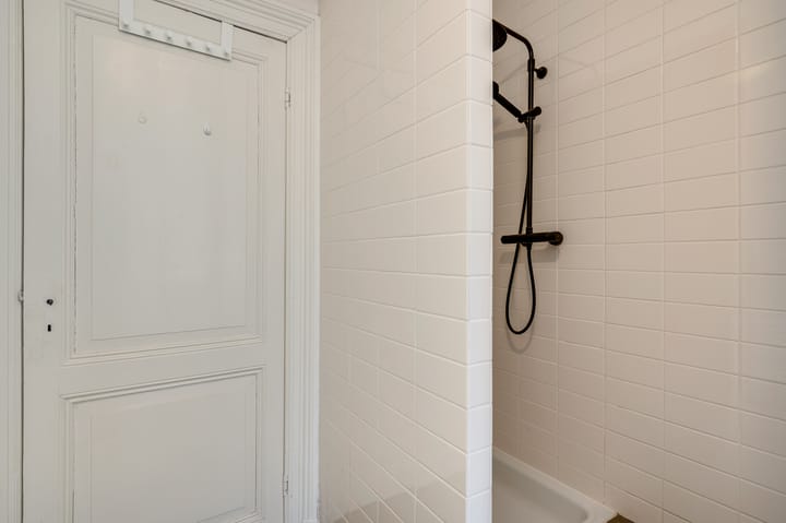 Photo 18 of Wycker Grachtstraat 10-B