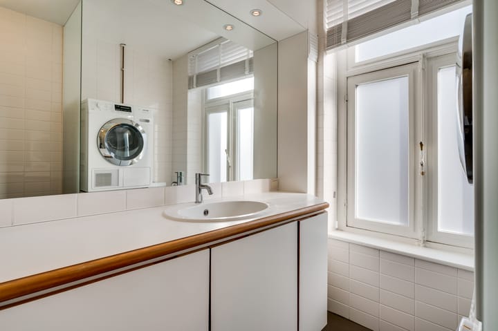 Photo 19 of Wycker Grachtstraat 10-B