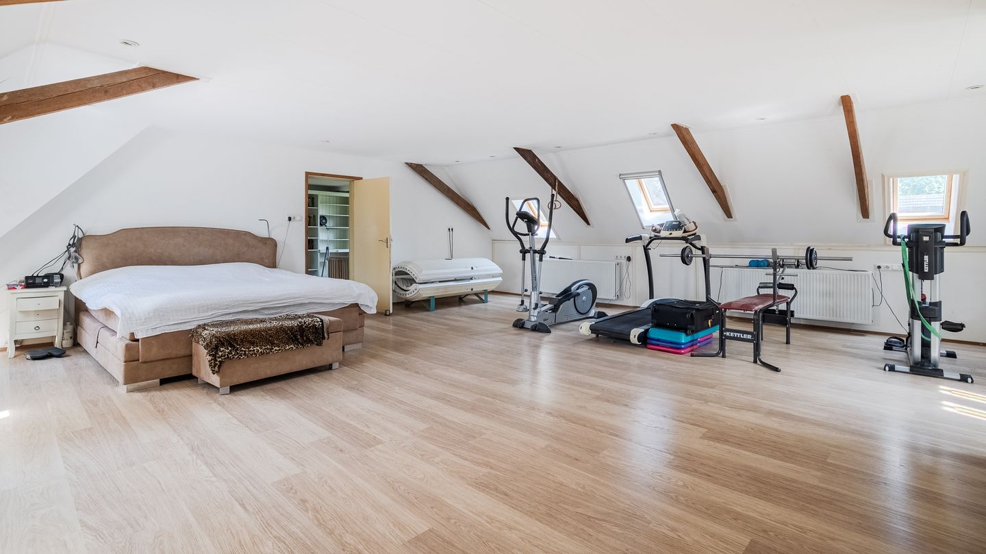 Photo 19 of Oosteinde 164-A