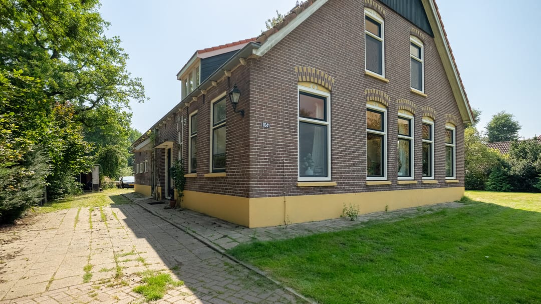 Photo 22 of Oosteinde 164-A