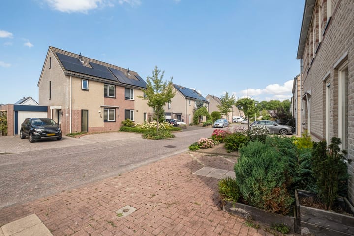 Foto 7 van Zonnebloempad 40