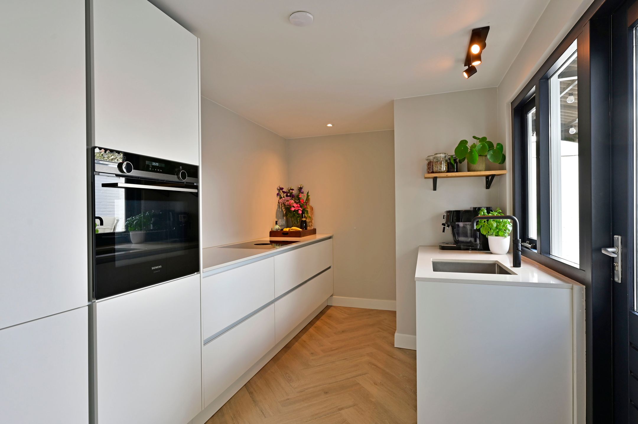 Foto 3 van Meulenwiekelaan 28