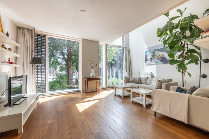 Foto 1 van Timorplein 1-D