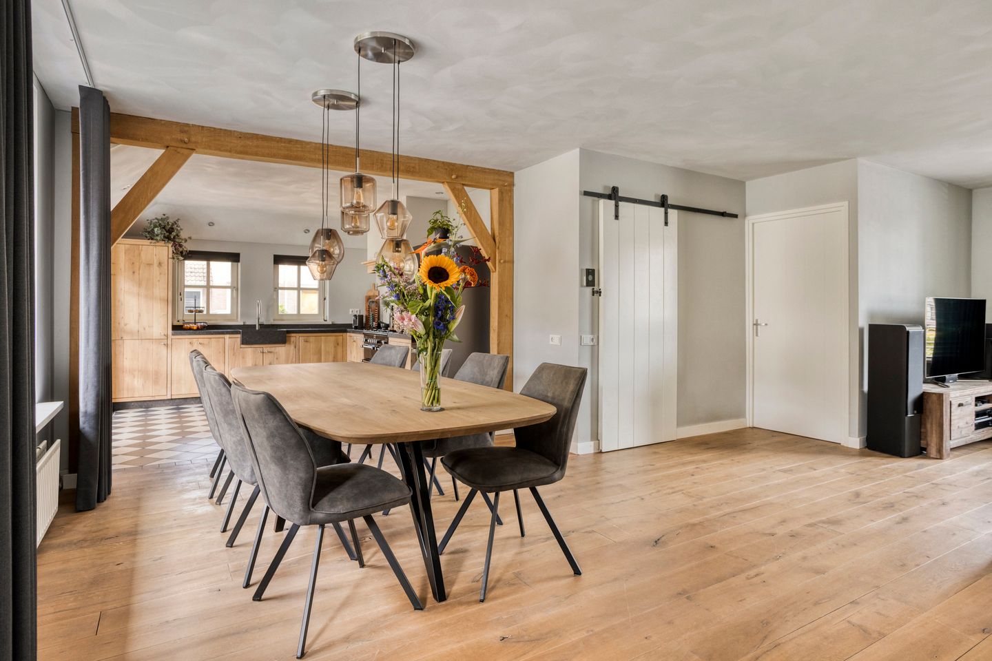 Foto 14 van van Mellincrodestraat 32