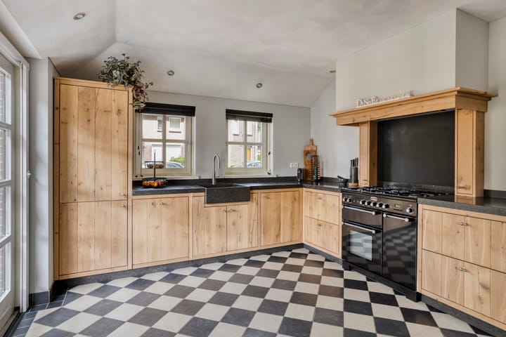 Foto 3 van van Mellincrodestraat 32