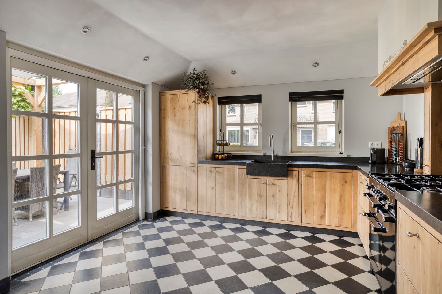 Foto 19 van van Mellincrodestraat 32