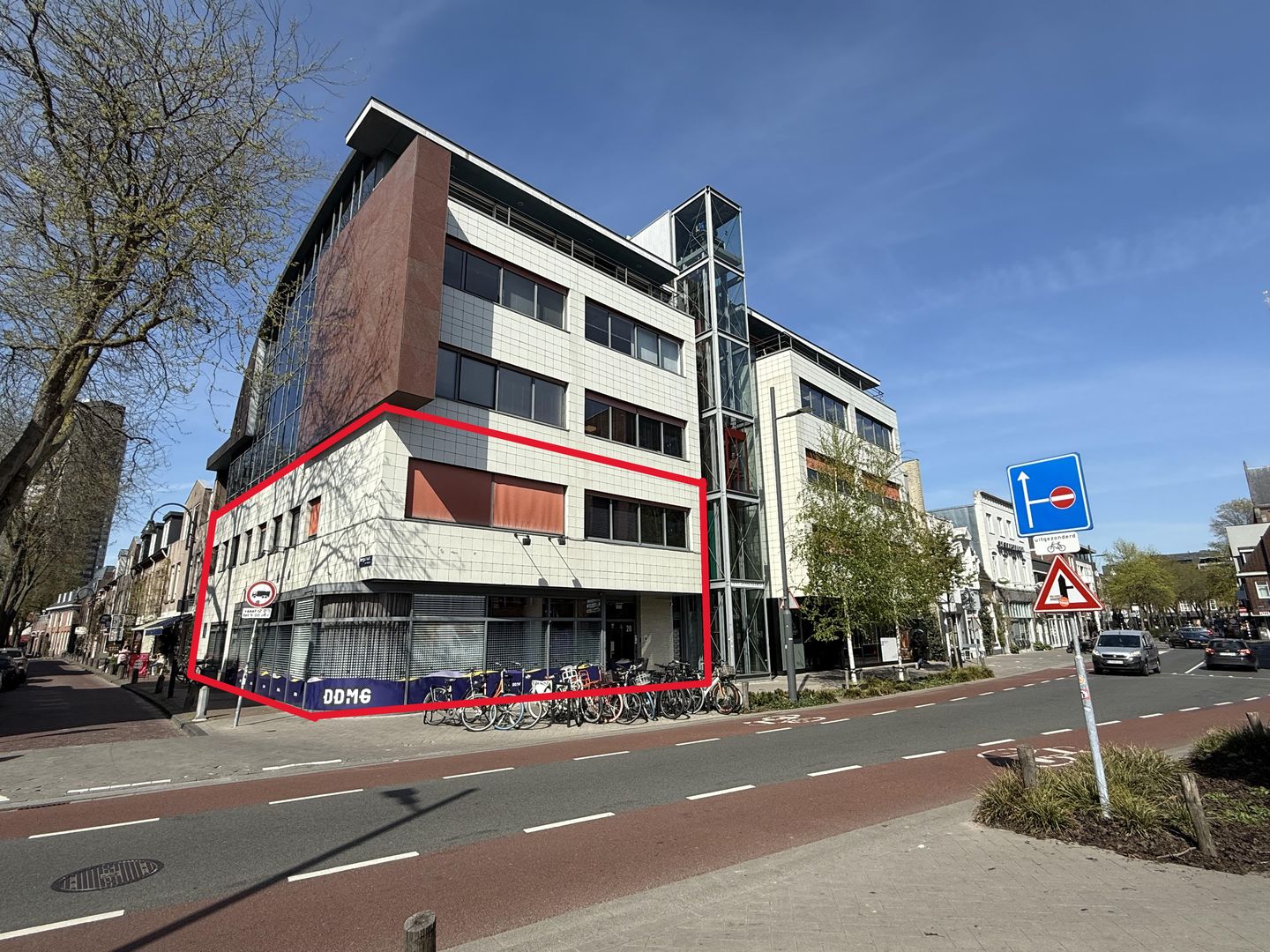 Bekijk foto 1 van Grote Berg 18-20