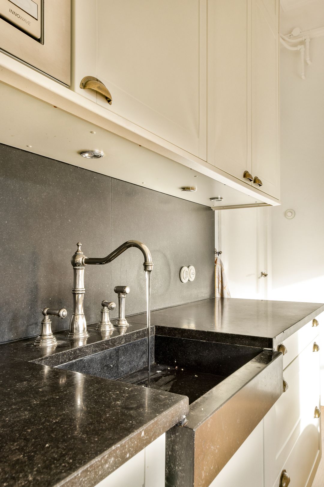 Foto 11 van De Lairessestraat 12-3